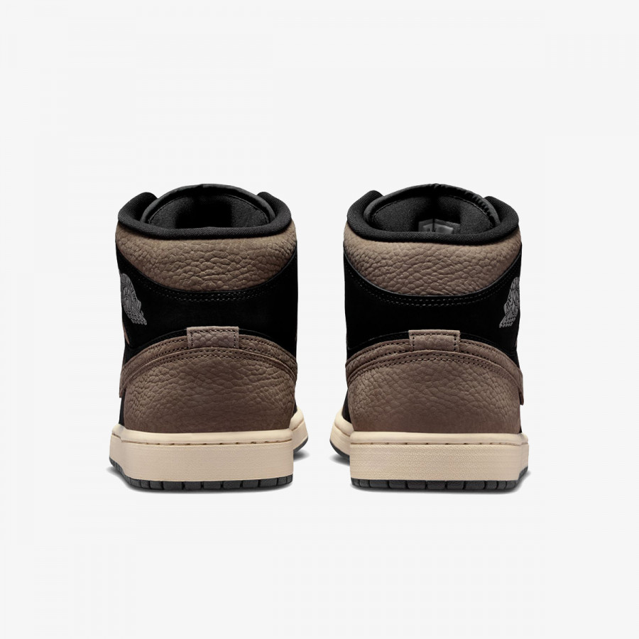 NIKE Superge AIR JORDAN 1 MID SE 