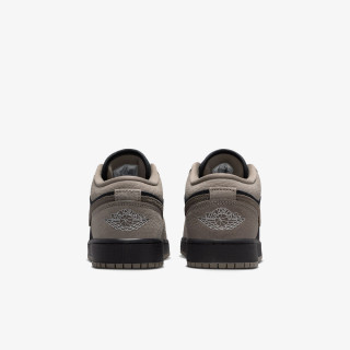 NIKE Superge AIR JORDAN 1 LOW SE (GS) 