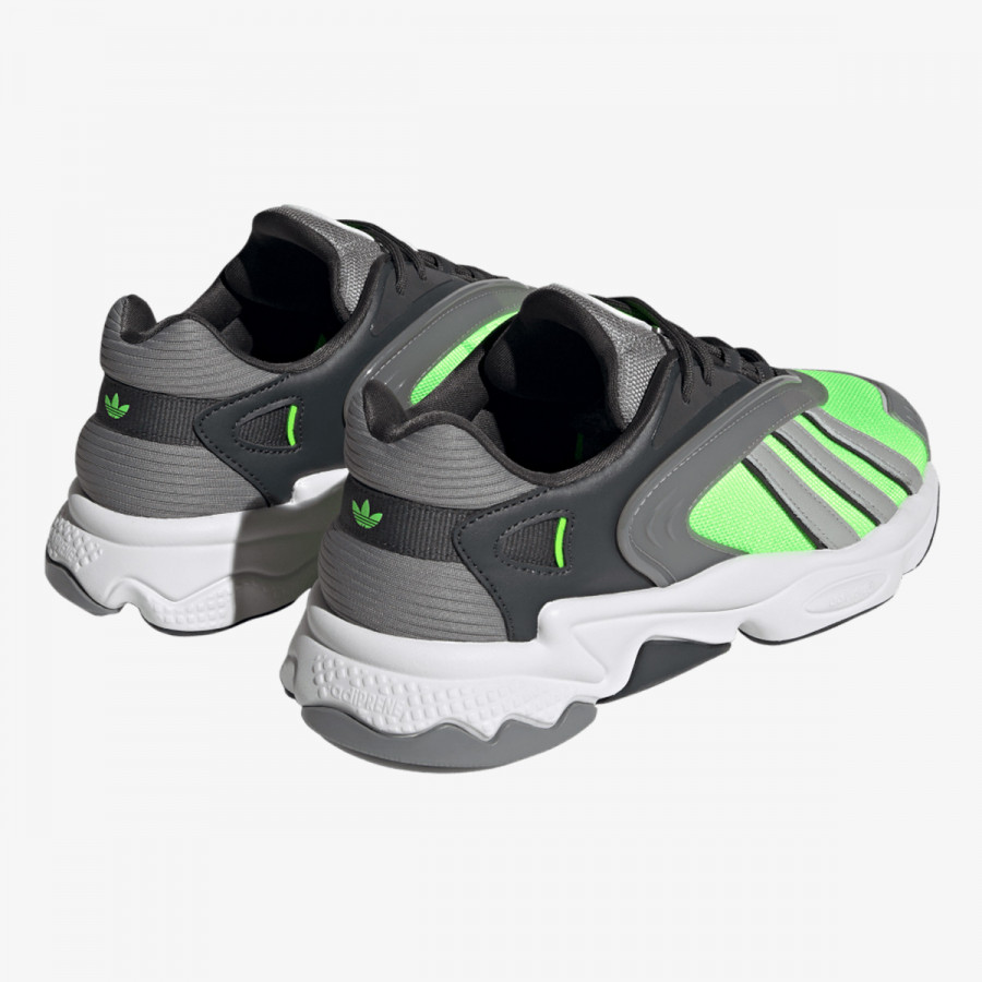 adidas Superge OZTRAL