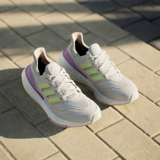 adidas Superge ULTRABOOST LIGHT W 