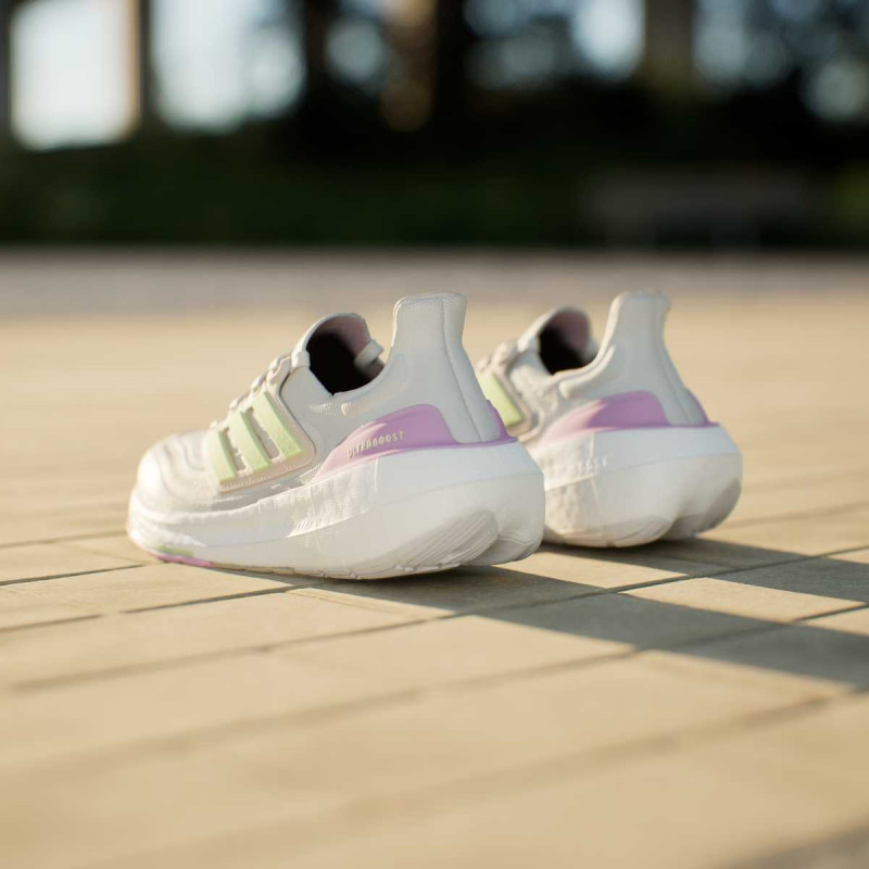 adidas Superge ULTRABOOST LIGHT W 
