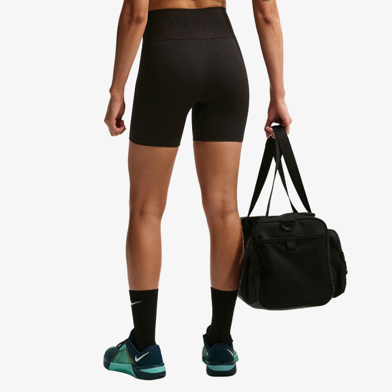 NIKE KRATKE HLAČE Pro 