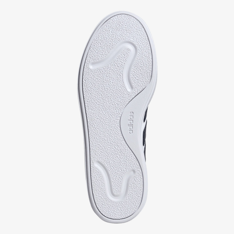 adidas Superge Courtblock 