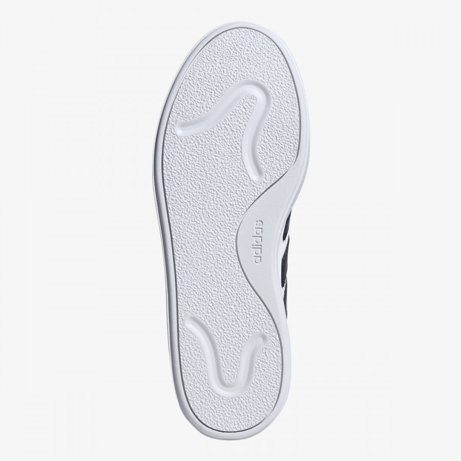adidas Superge Courtblock 