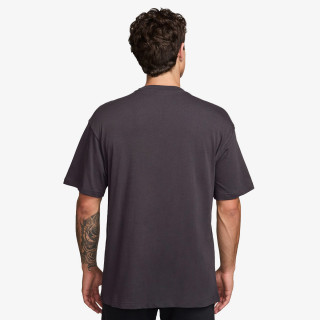 NIKE KRATKA MAJICA U NSW TEE LSE AM DAY PLUS 