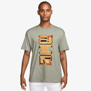 NIKE KRATKA MAJICA U NSW TEE LSE AM DAY PLUS 