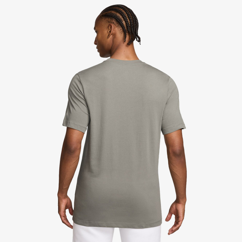 NIKE KRATKA MAJICA U NSW TEE STD CAFE SWOOSH MUG 