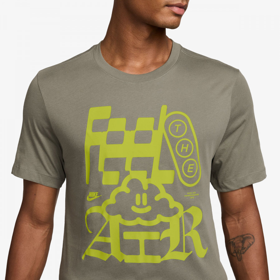 NIKE KRATKA MAJICA U NSW TEE STD CLOUD AIR 