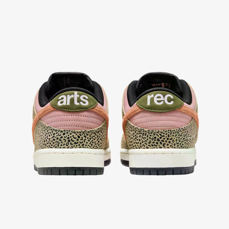 NIKE Superge NIKE SB DUNK LOW PRO QS AR 