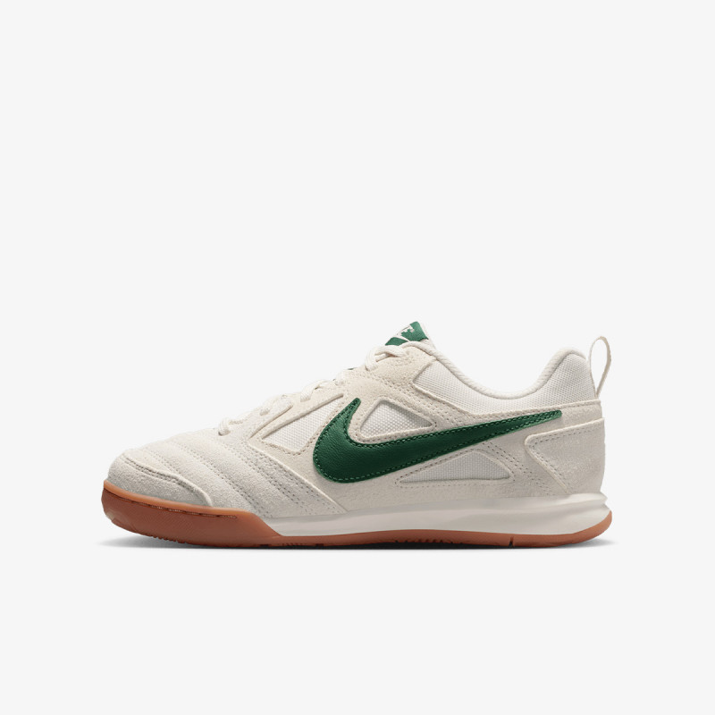 NIKE Superge Gato 