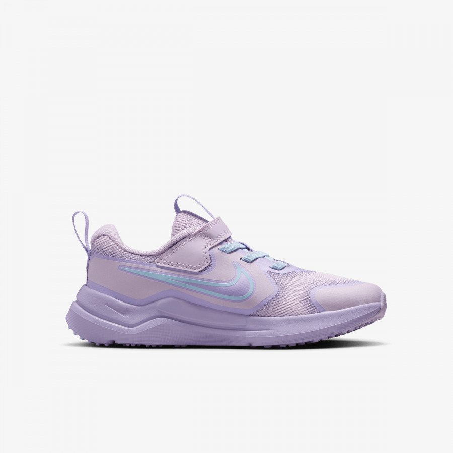 NIKE Superge Cosmic Runner 