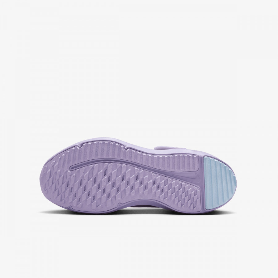 NIKE Superge Cosmic Runner 