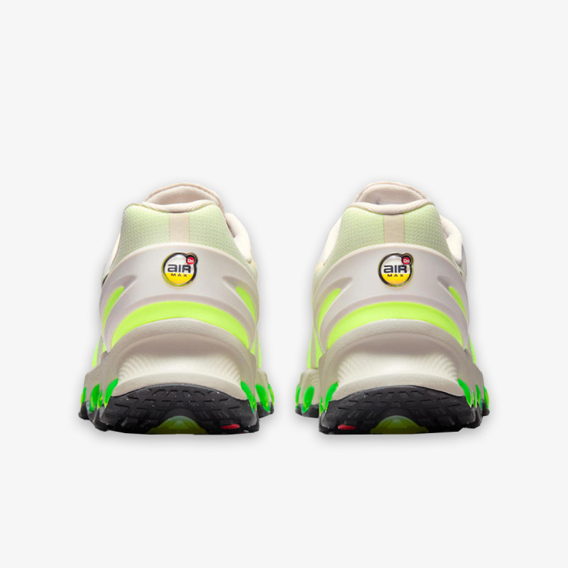 NIKE Superge AIR MAX DN8 