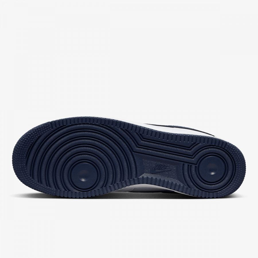 NIKE Superge NIKE AIR FORCE 1 '07 LV8 SE 