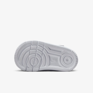 NIKE Superge FORCE 1 LOW EASYON BT N 