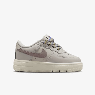 NIKE Superge FORCE 1 LOW EASYON LV8 1 BT N 