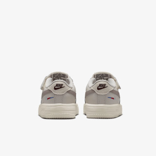 NIKE Superge FORCE 1 LOW EASYON LV8 1 BT N 