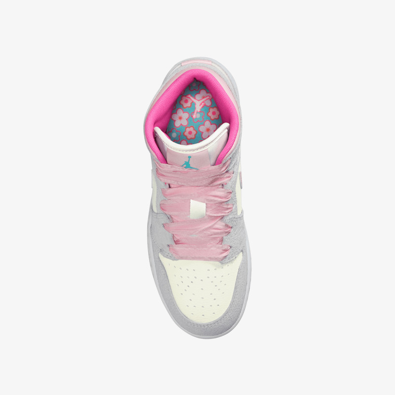 NIKE Superge Jordan 1 Mid SE 