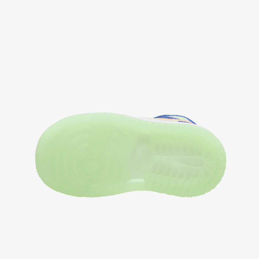 NIKE Superge Jordan 1 Mid SE 