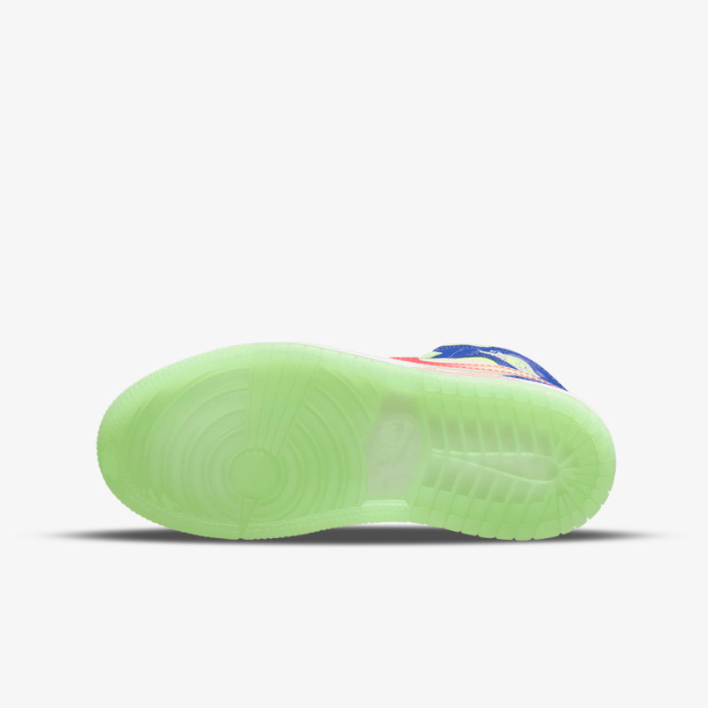 NIKE Superge Jordan 1 Mid SE 