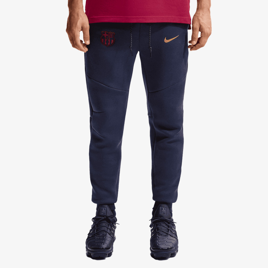 NIKE PAJKICE 7/8 FCB M NK TCH FLC JGGR 