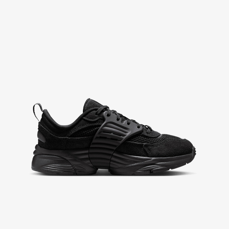 NIKE Superge JORDAN TRUNNER O/S BG 