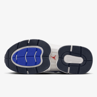 NIKE Superge JORDAN TRUNNER O/S BG 