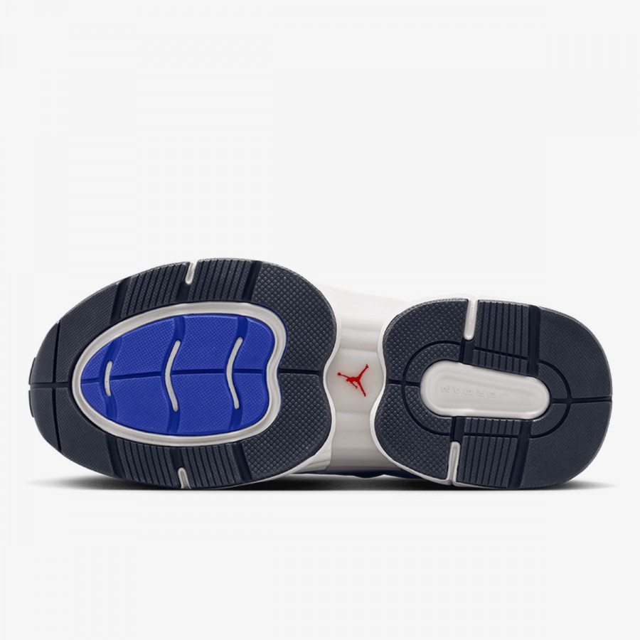 NIKE Superge JORDAN TRUNNER O/S BG 