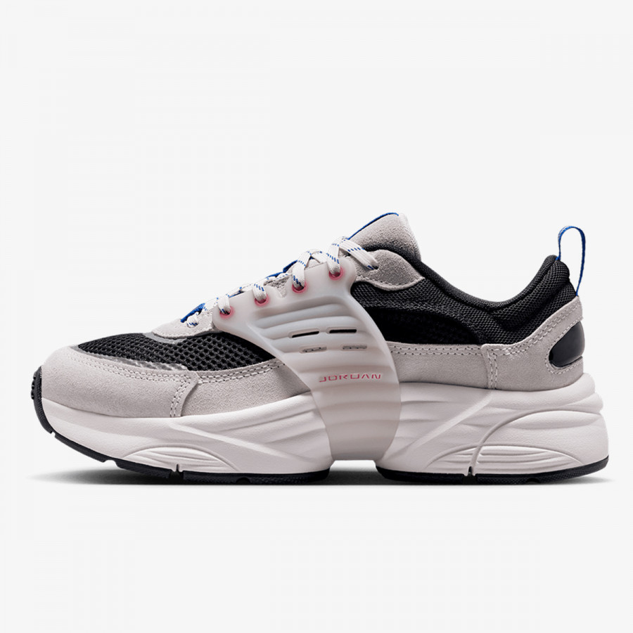 NIKE Superge JORDAN TRUNNER O/S BG 