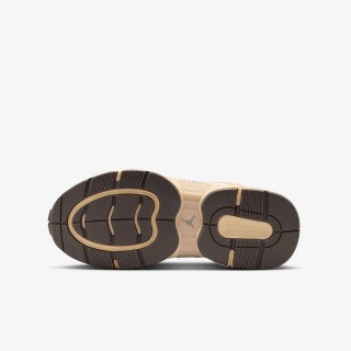 NIKE Superge JORDAN TRUNNER O/S BG 