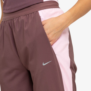 NIKE SPODNJI DELI TRENIRKE Tempo Swoosh 