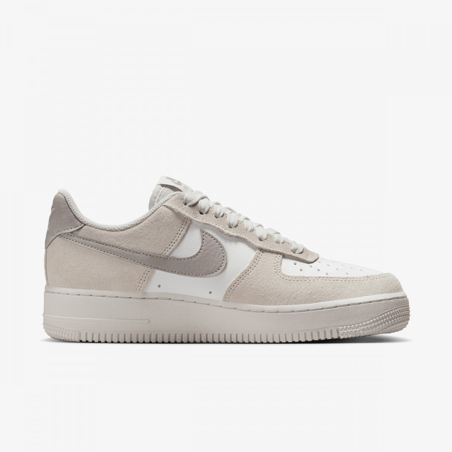 NIKE Superge W NIKE AIR FORCE 1 LO SR 