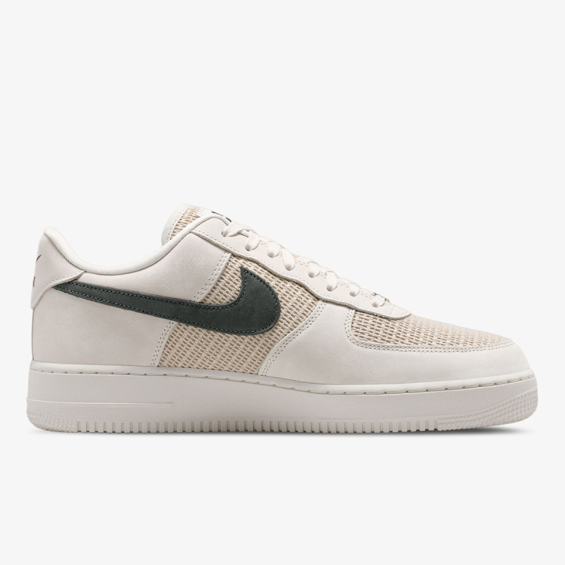 NIKE Superge AIR FORCE 1 '07 LV8 