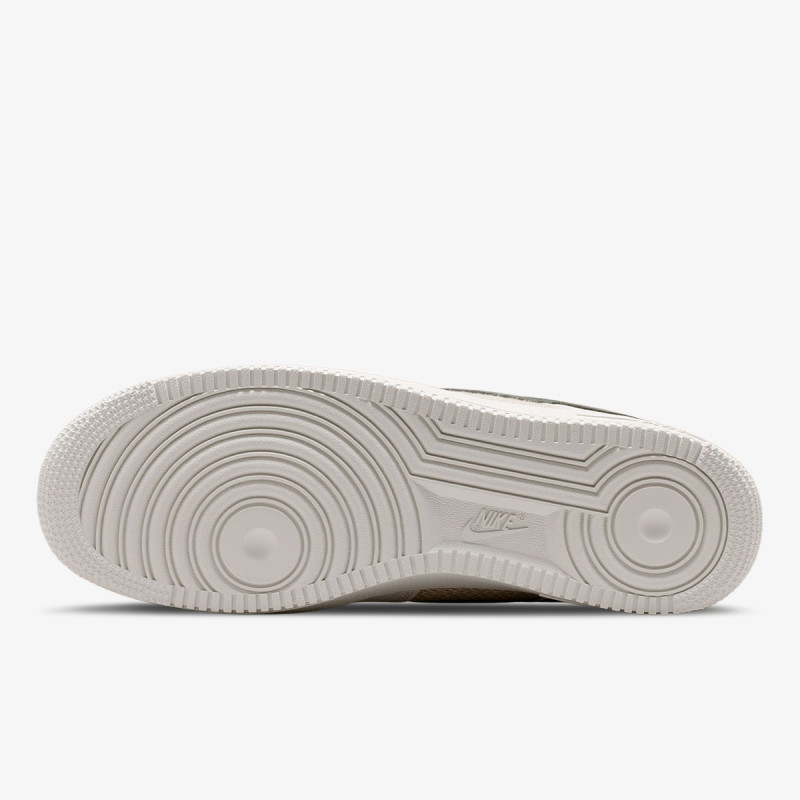NIKE Superge AIR FORCE 1 '07 LV8 