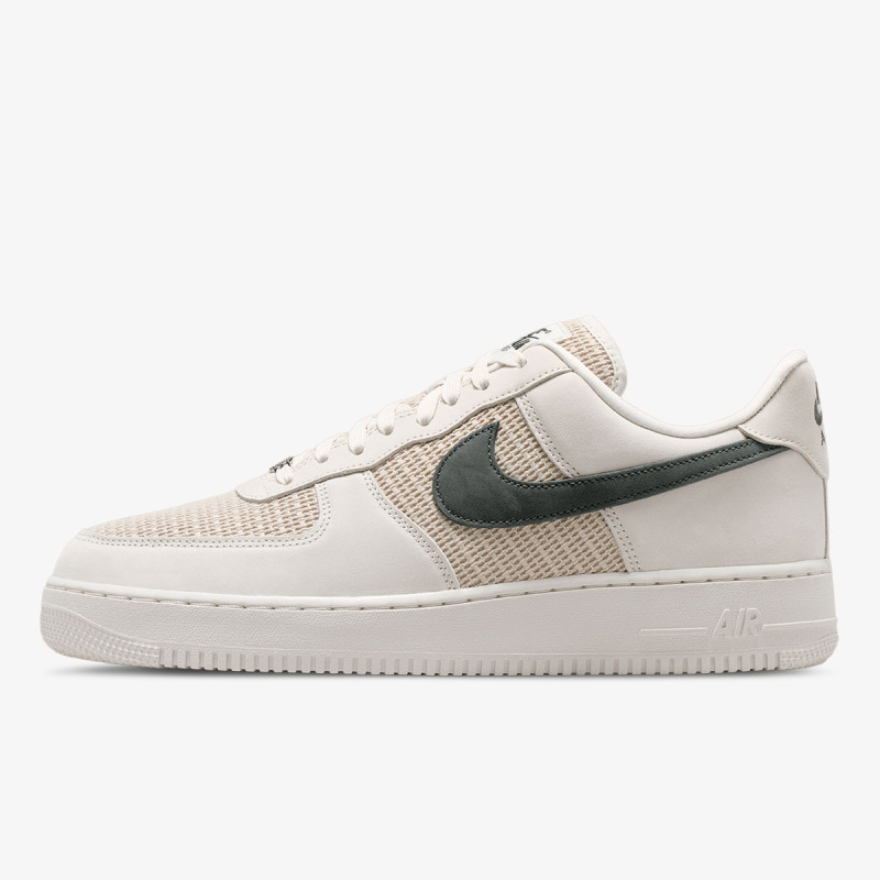 NIKE Superge AIR FORCE 1 '07 LV8 