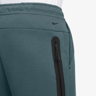 NIKE KRATKE HLAČE M NK TECH FLC SHORT 
