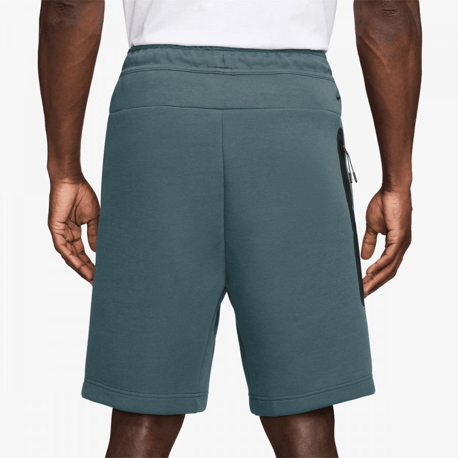 NIKE KRATKE HLAČE M NK TECH FLC SHORT 