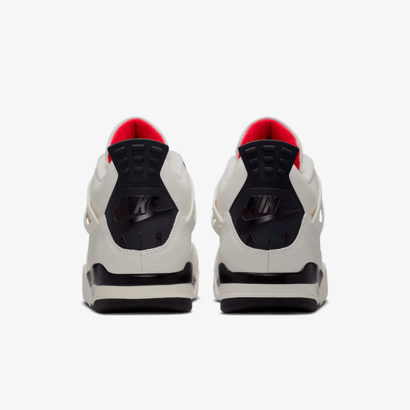 NIKE Superge AIR JORDAN 4 RETRO OG FC 