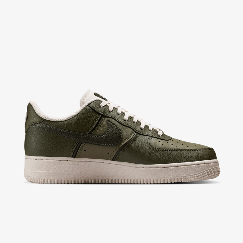 NIKE Superge AIR FORCE 1 '07 LV8 SPORT 