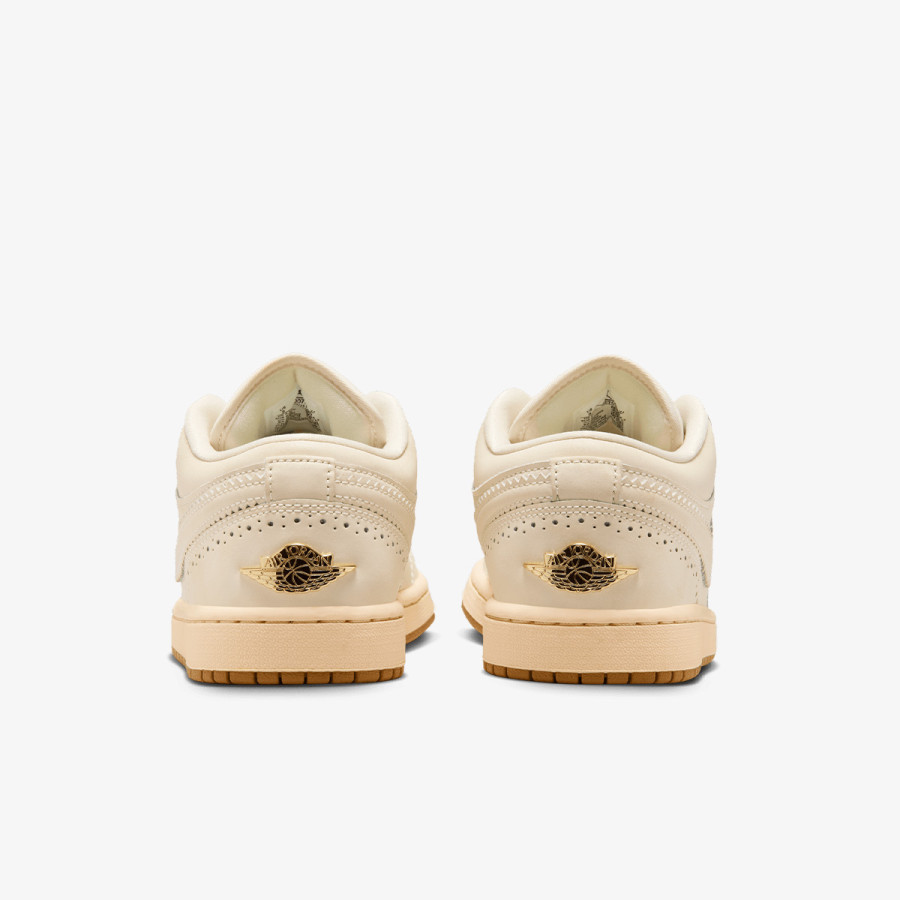 NIKE Superge WMNS AIR JORDAN 1 LOW SE 