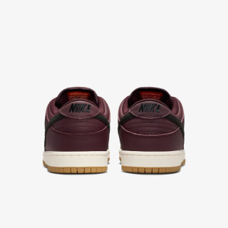 NIKE Superge Dunk Low Pro 
