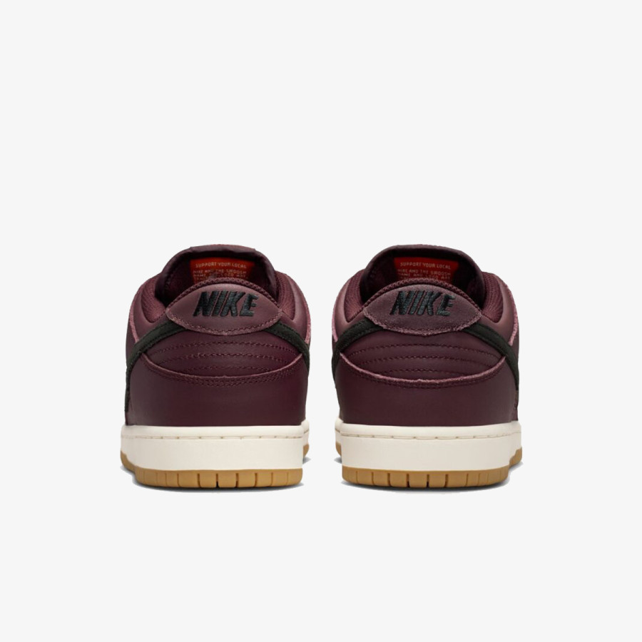 NIKE Superge Dunk Low Pro 