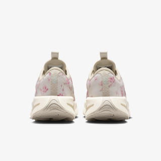 NIKE Superge Motiva 2 