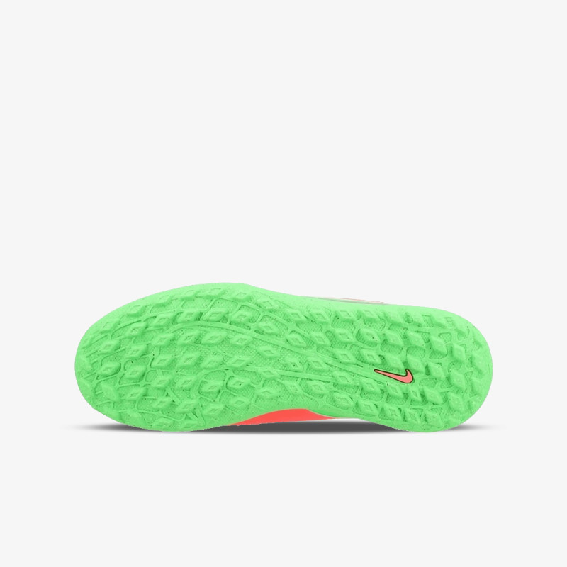 NIKE Superge Phantom 6 