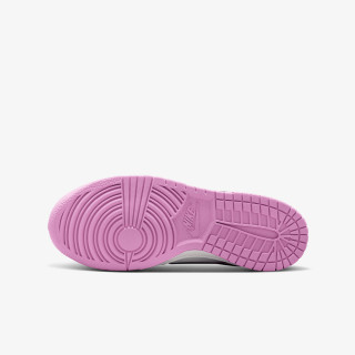 NIKE Superge Dunk Low 