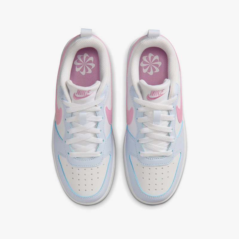 NIKE Superge Court Borough Essential Plus 
