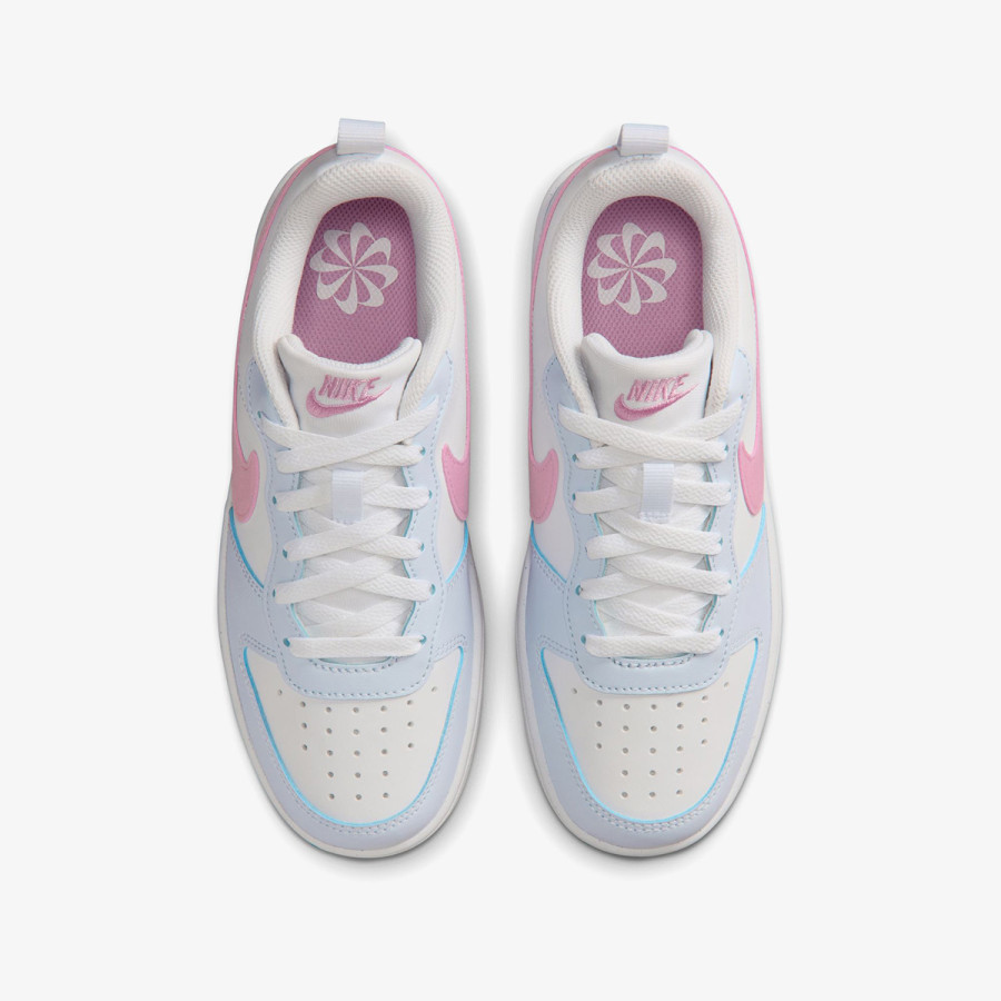 NIKE Superge Court Borough Essential Plus 