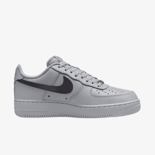 NIKE Superge AIR FORCE 1 '07 LOW LV8 TECH 