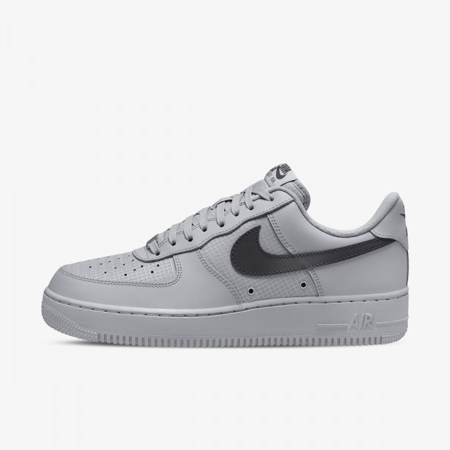 NIKE Superge AIR FORCE 1 '07 LOW LV8 TECH 