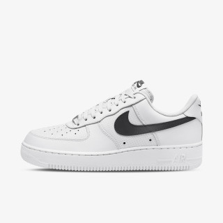 NIKE Superge AIR FORCE 1 '07 LOW LV8 TECH 